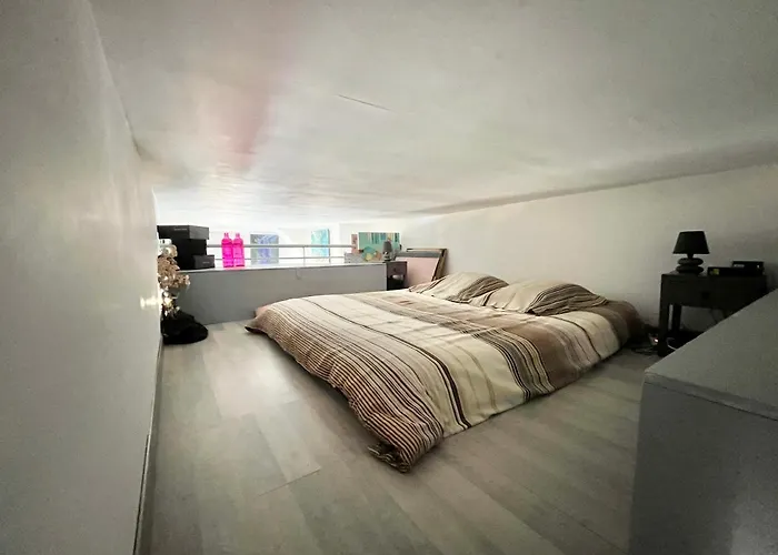 Pres Du Vieux Port Terrasse Vue Degagee Eglise De Saint Jean Lägenhet