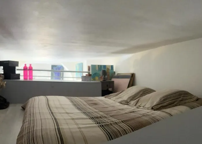 Lägenhet Pres Du Vieux Port Terrasse Vue Degagee Eglise De Saint Jean Bastia (Corsica)