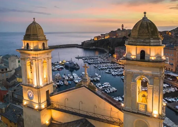 Pres Du Vieux Port Terrasse Vue Degagee Eglise De Saint Jean