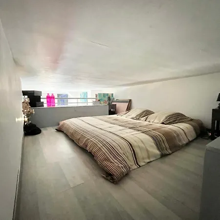 Pres Du Vieux Port Terrasse Vue Degagee Eglise De Saint Jean Apartament