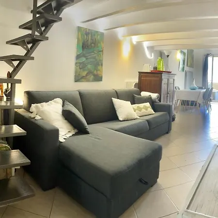 Pres Du Vieux Port Terrasse Vue Degagee Eglise De Saint Jean Bastia (Corsica)