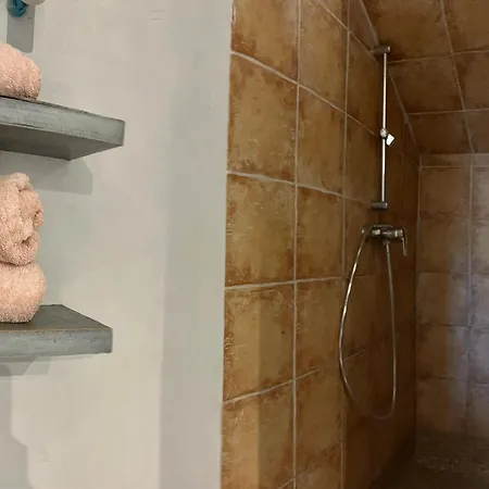 Apartament Pres Du Vieux Port Terrasse Vue Degagee Eglise De Saint Jean *