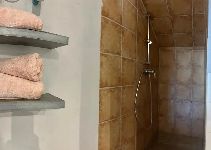 Apartment Pres Du Vieux Port Terrasse Vue Degagee Eglise De Saint Jean *