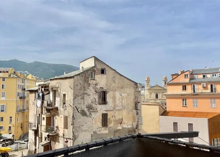 Apartment Pres Du Vieux Port Terrasse Vue Degagee Eglise De Saint Jean